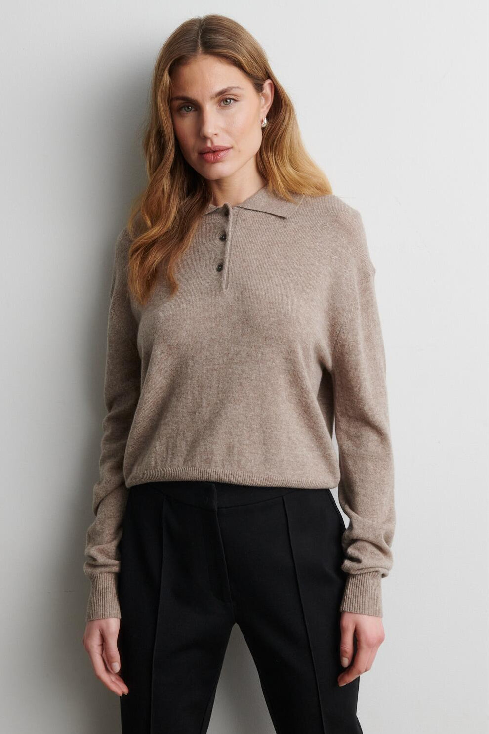 Longo strikket polotrøje - Mid Brown Melange